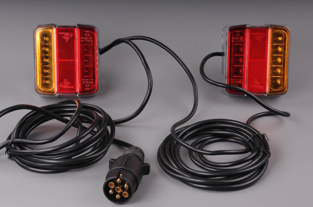 Magnetická LED svetlá